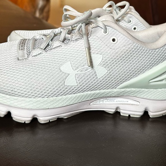 Under Armour Women’s Charged Gemini Running Shoes Size 10 • Mint Green & White - Picture 3 of 10